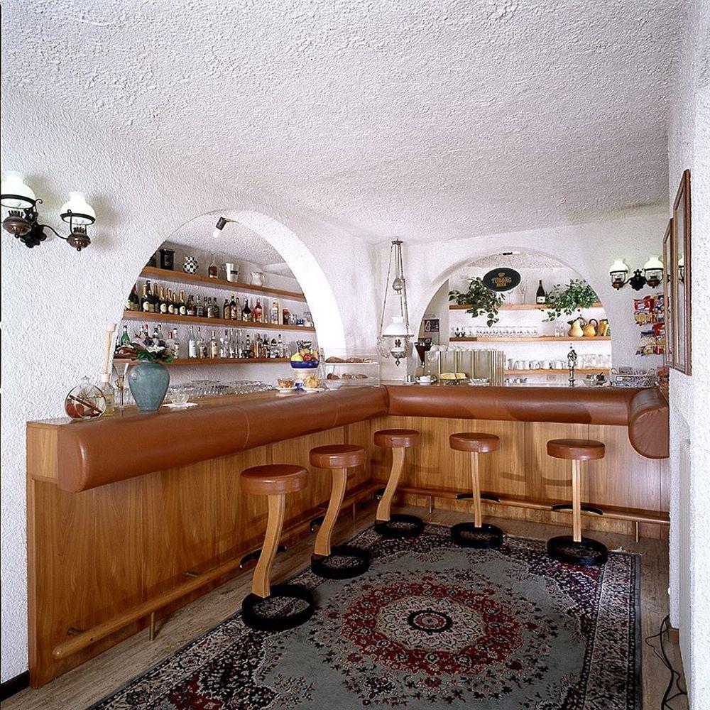 Hotel Ristorante La Grotta Castiglione Delle Stiviere Exterior photo