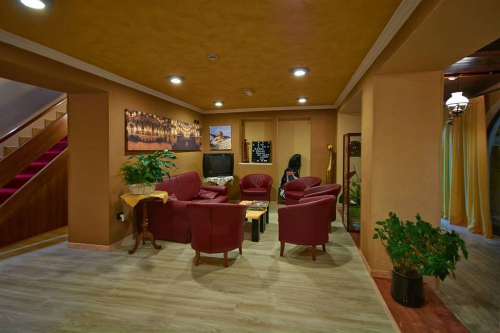 Hotel Ristorante La Grotta Castiglione Delle Stiviere Exterior photo
